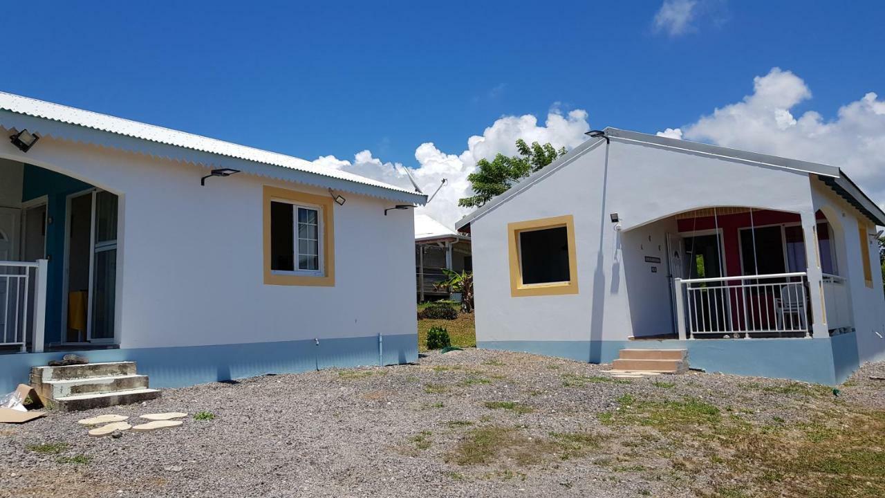 Planete Bleue Habitation Mes Desirs Villa Beaurenom Exterior foto