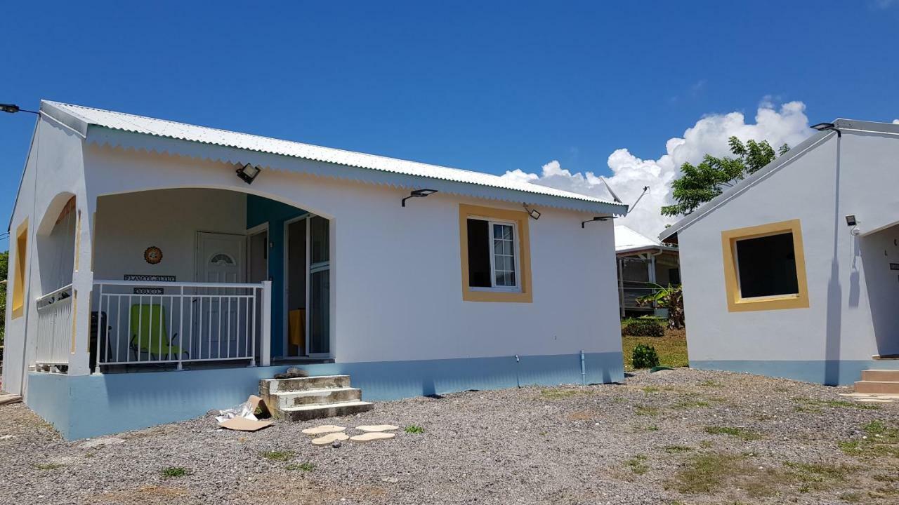 Planete Bleue Habitation Mes Desirs Villa Beaurenom Exterior foto