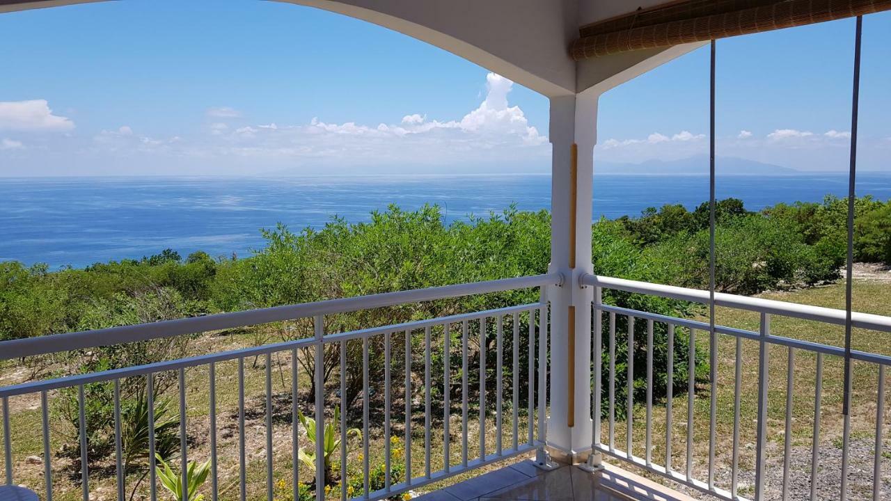 Planete Bleue Habitation Mes Desirs Villa Beaurenom Exterior foto